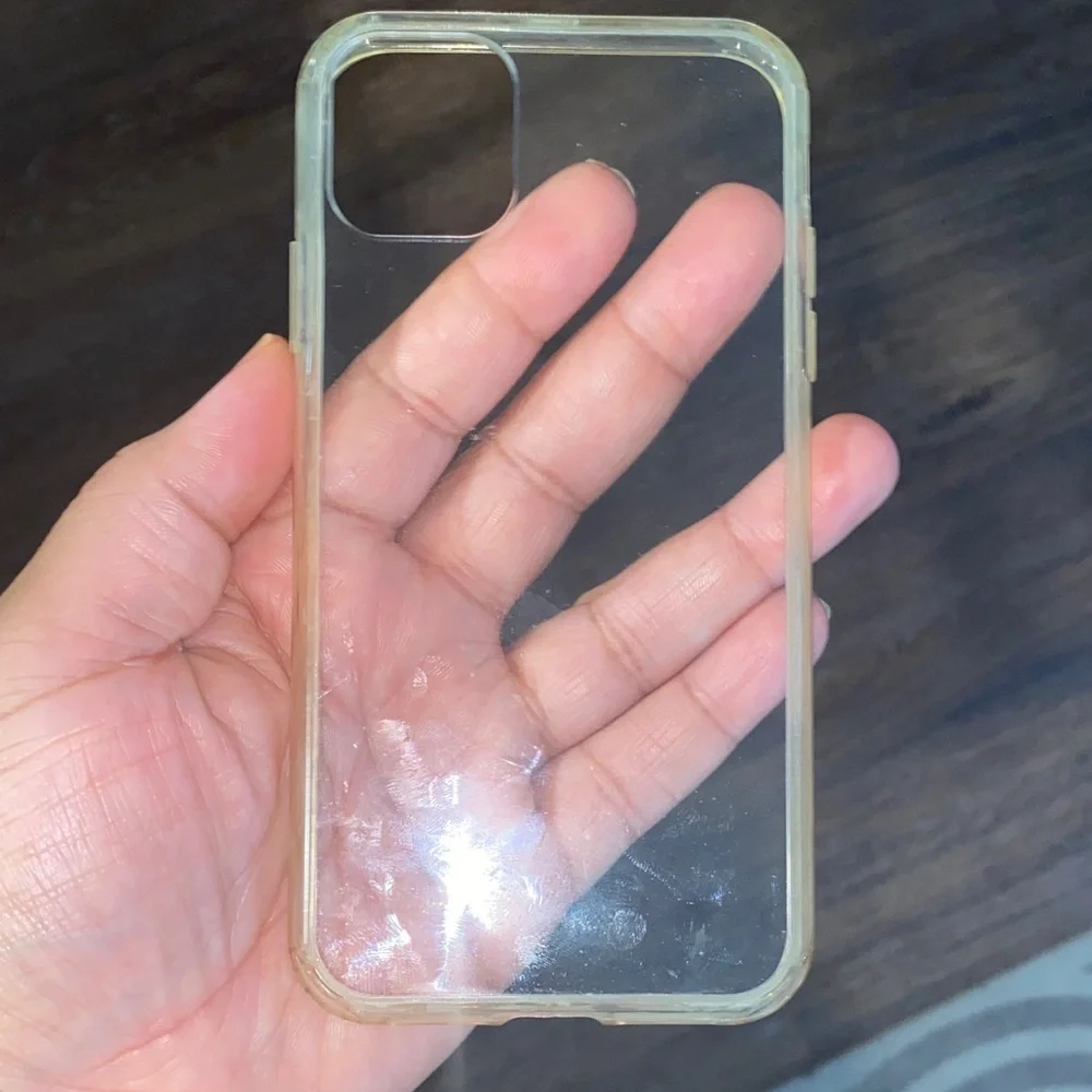 IPhone 11 Clear & Glitter Phone Cases